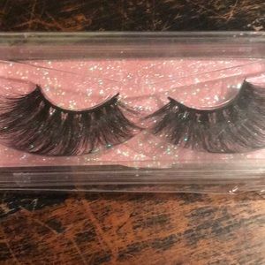 3D Mink Lashes!